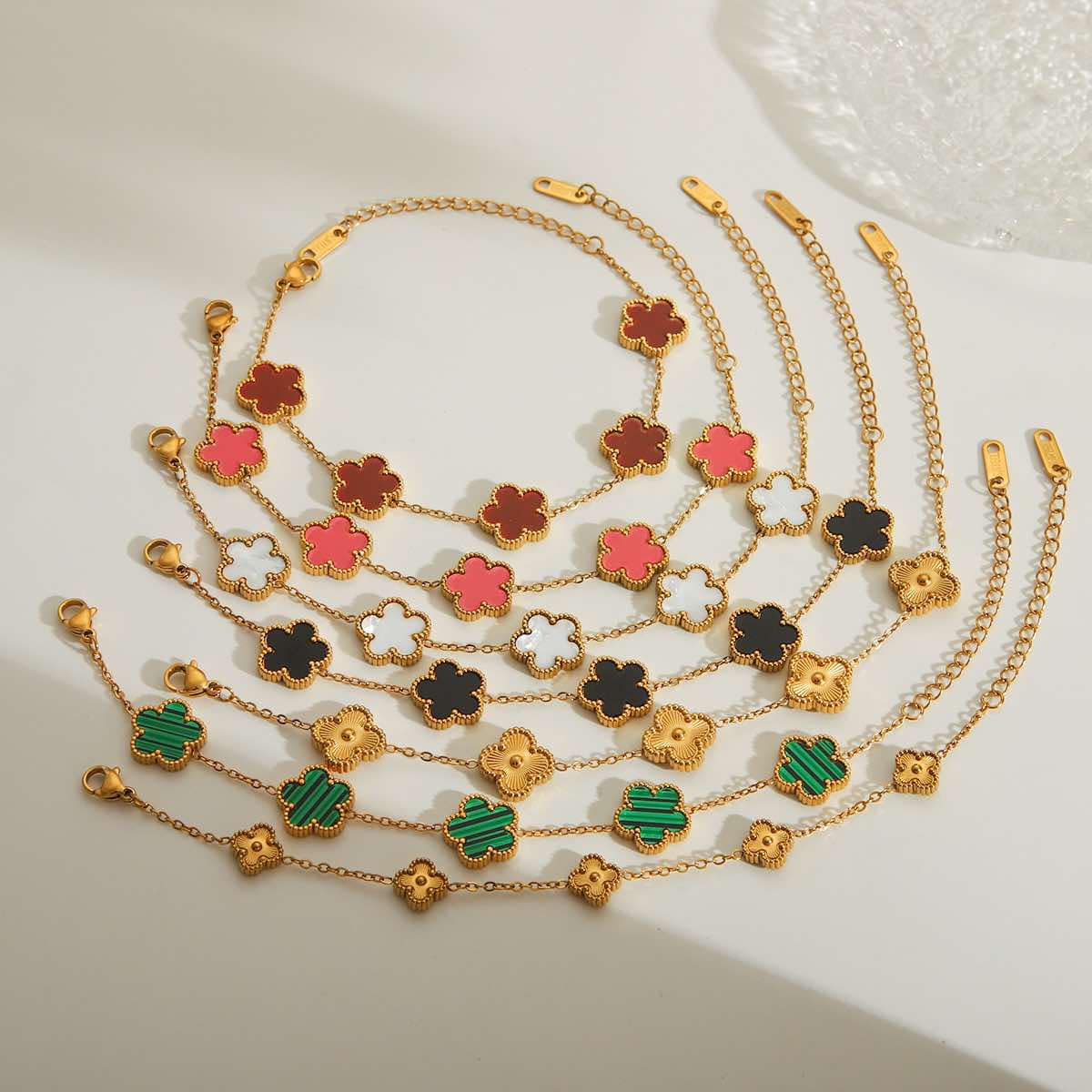 Bracelet rose et doré (style ig à la française)