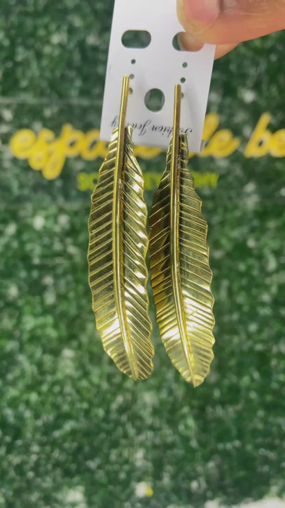 Boucles d'oreilles en feuilles doré
