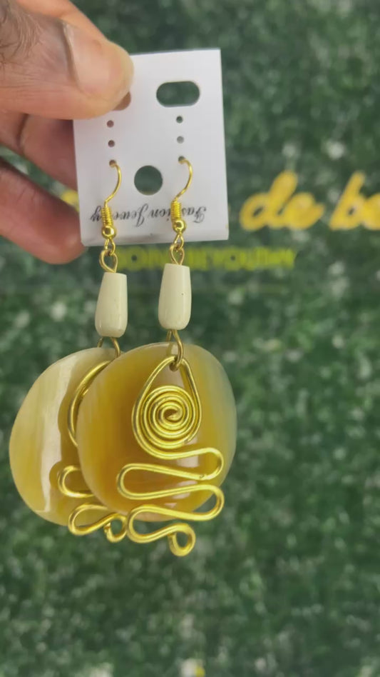 Boucle d'oreilles pendant doré